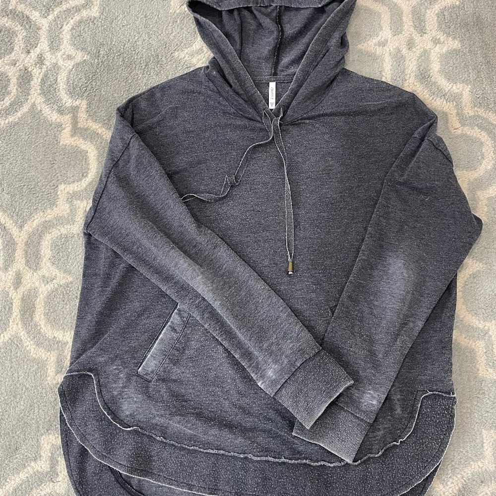 Z Supply Womens grey hooded sweatshirt size Small